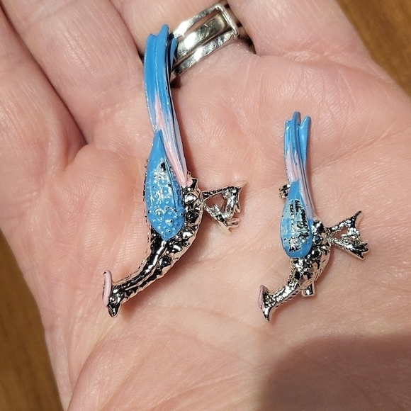 Vintage Jewelry - Vintage Silver-Toned Pink and Blue Enamel Pheasant Bird Brooch Set of 2